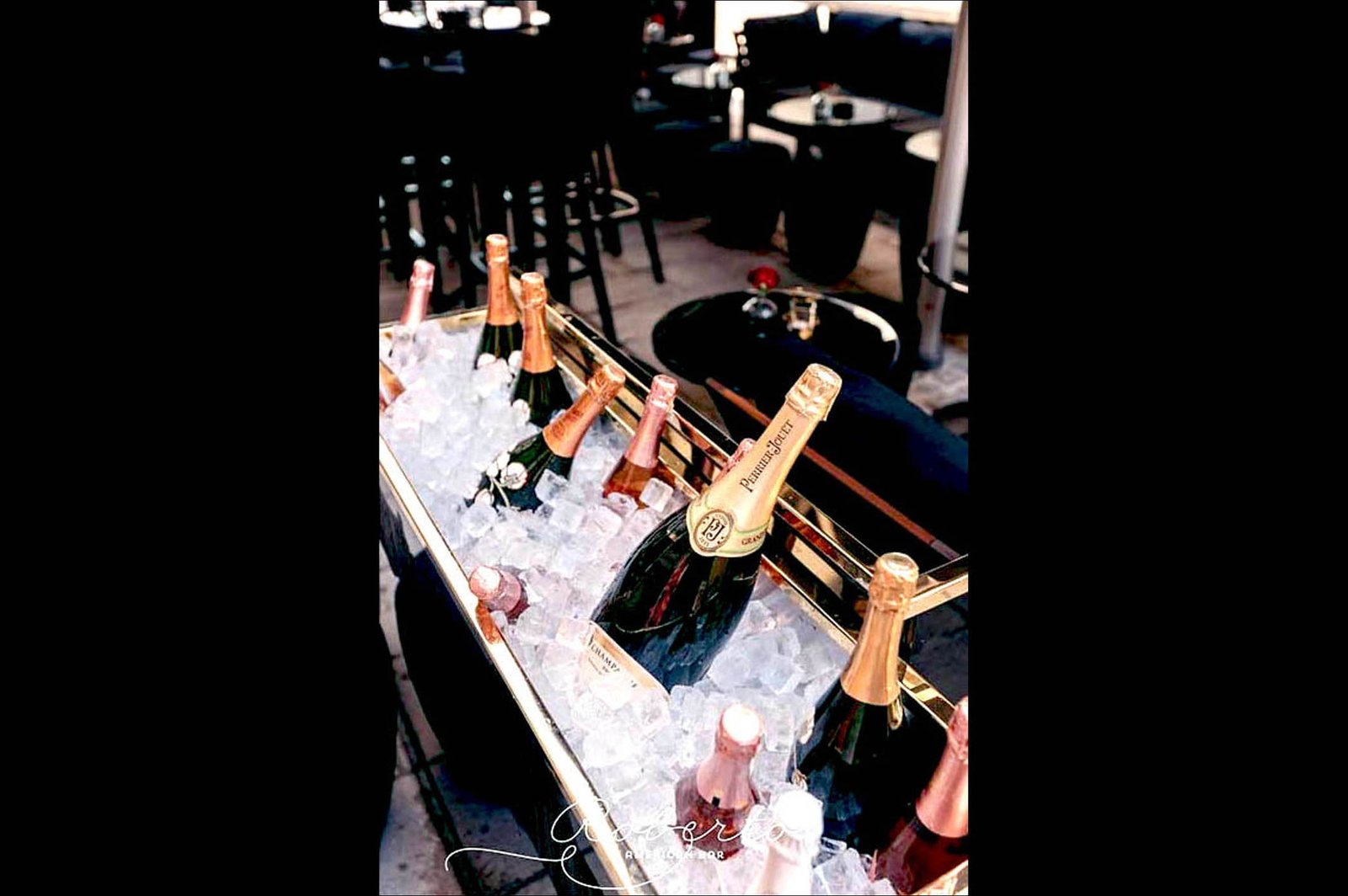 Jasomirgottstraße 7, 1010 Vienna 11am – 2am mail@robertobar.online +43-1-5322646