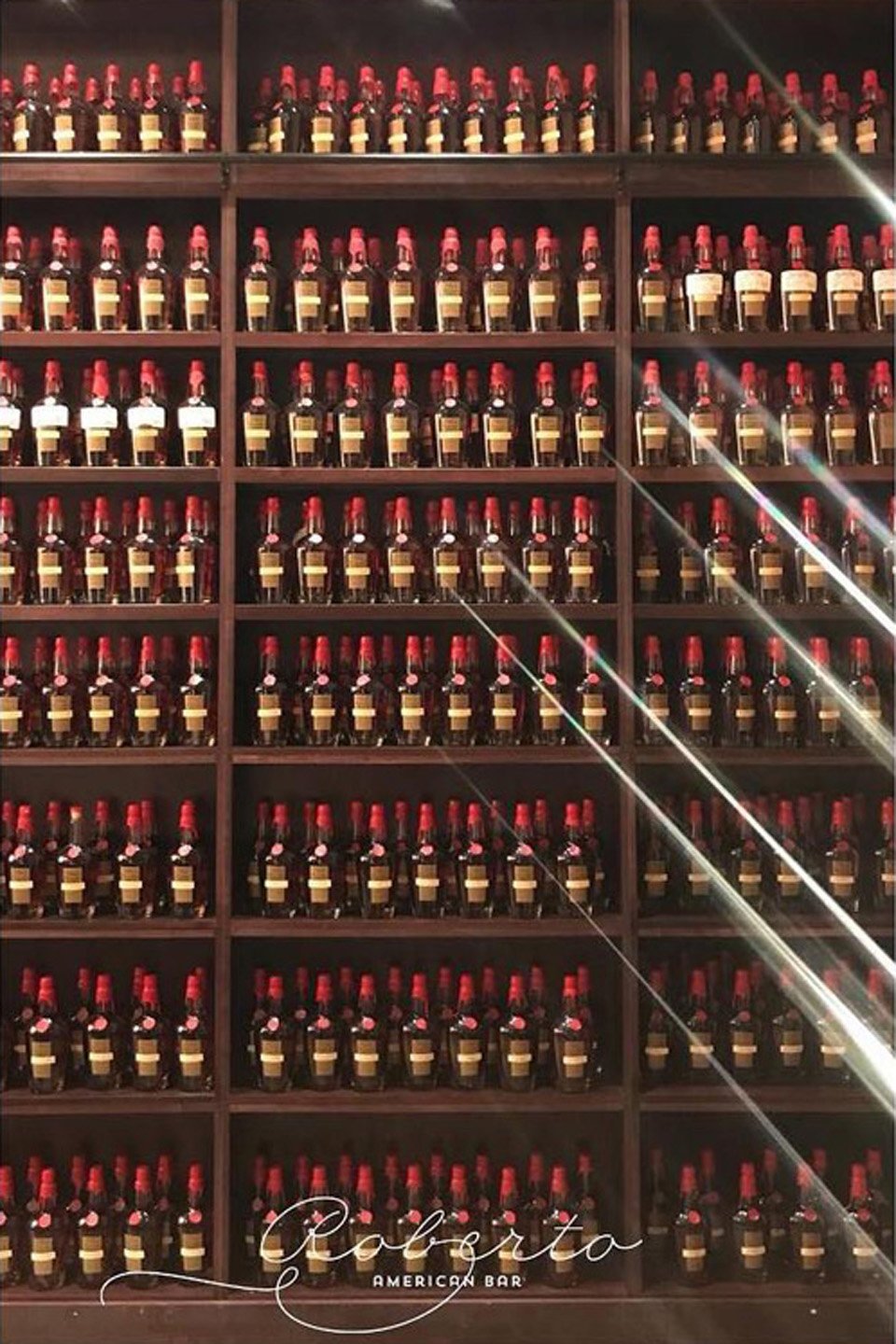 This specially dedicated barrel was bottled at the Maker’s Mark distillery in Kentucky, USA.